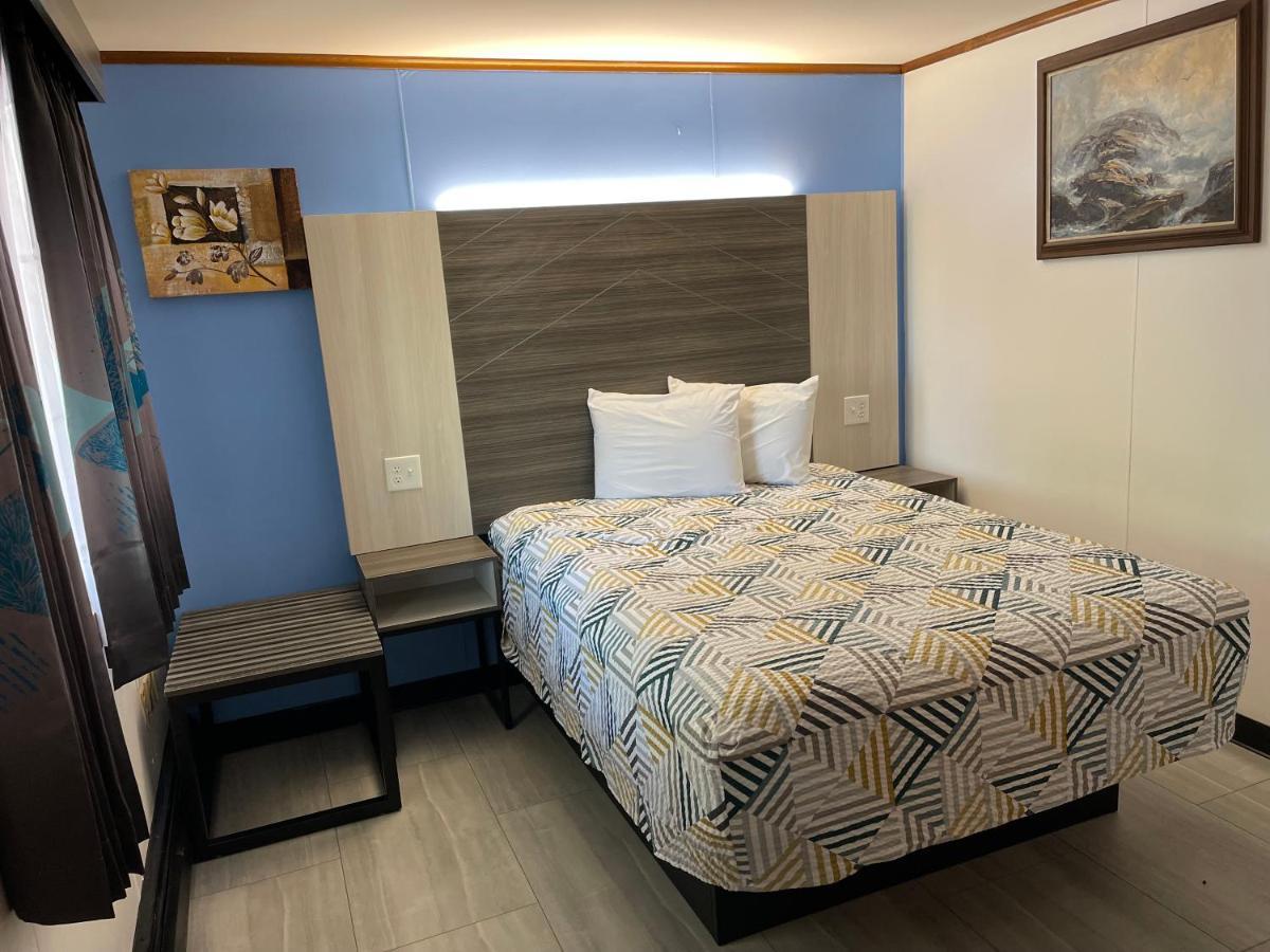 Belmont Motel Skowhegan Buitenkant foto