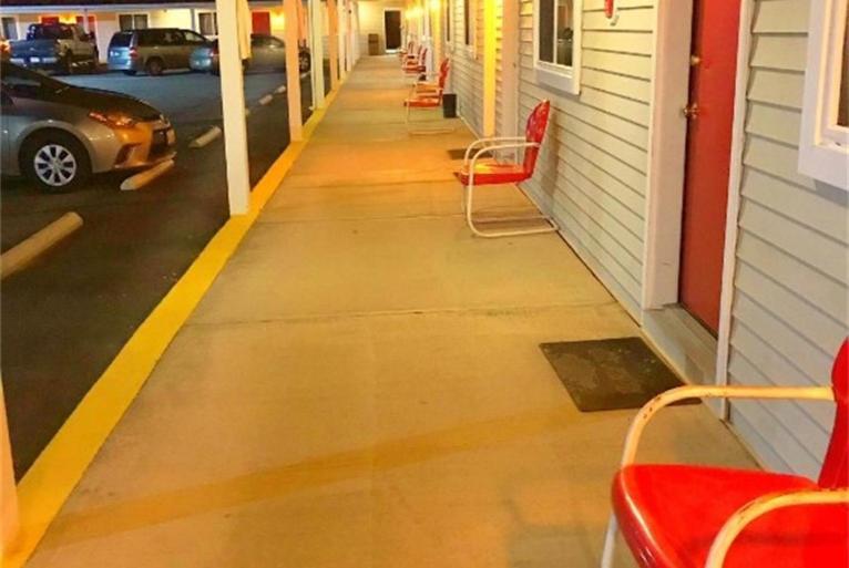 Belmont Motel Skowhegan Buitenkant foto